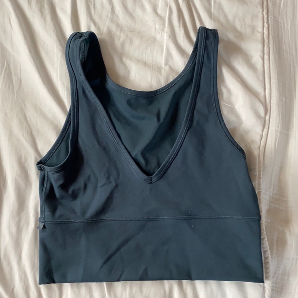 Lululemon power pivot tank